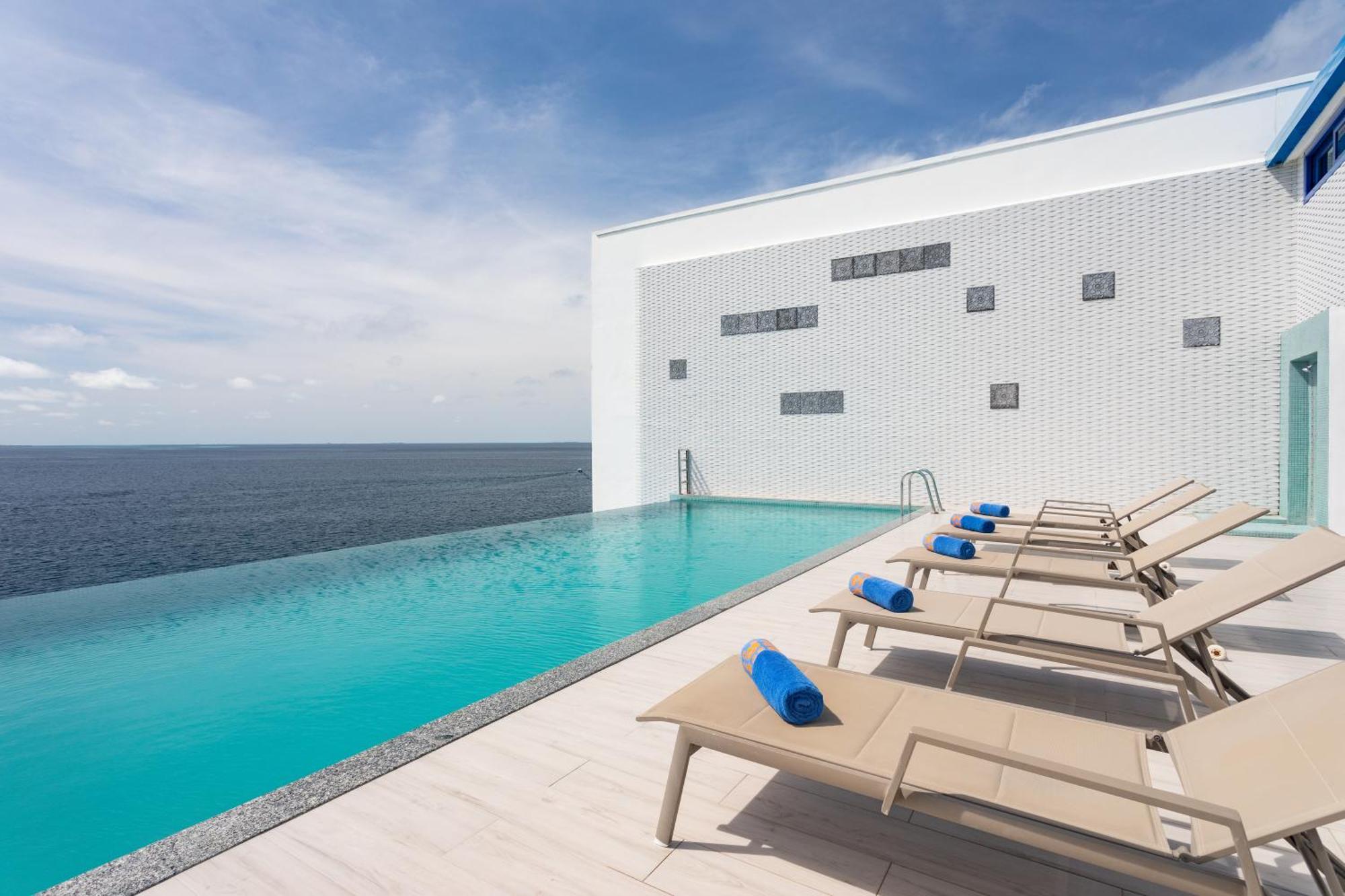 Kaani Palm Beach Maafushi Exterior photo