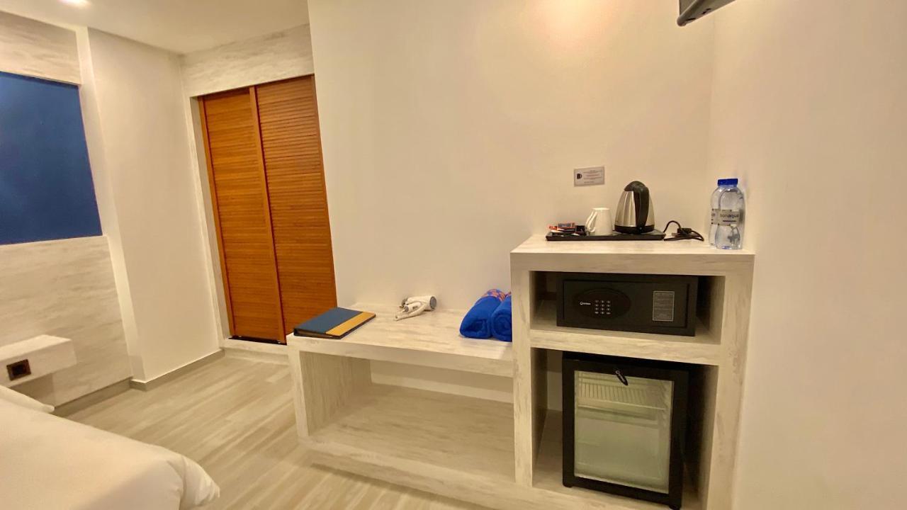 Kaani Palm Beach Maafushi Exterior photo