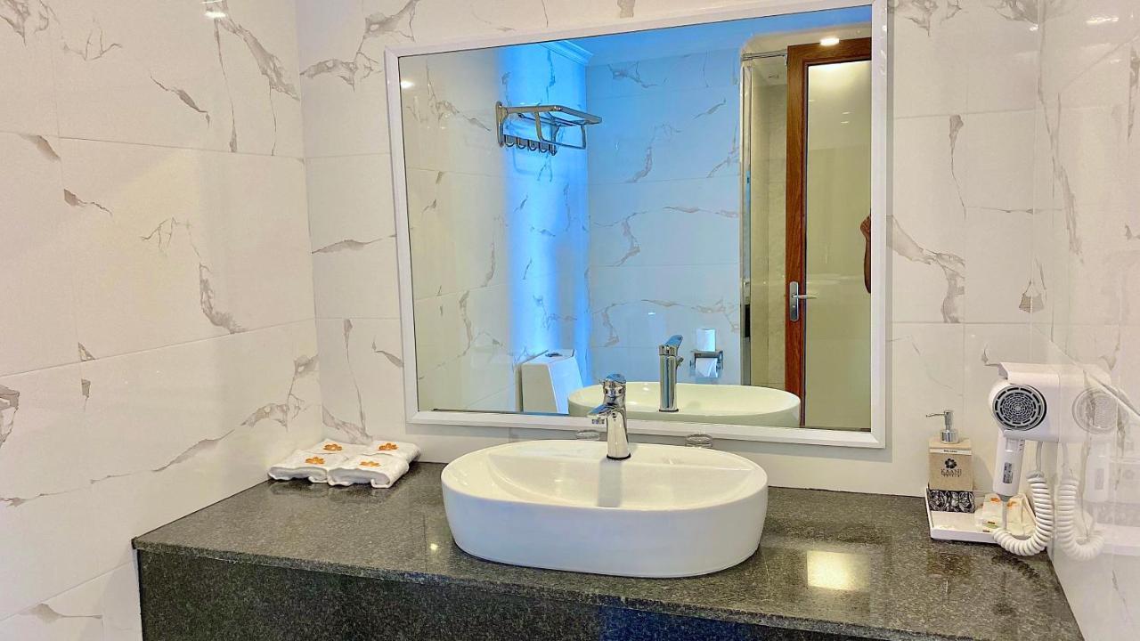 Kaani Palm Beach Maafushi Exterior photo